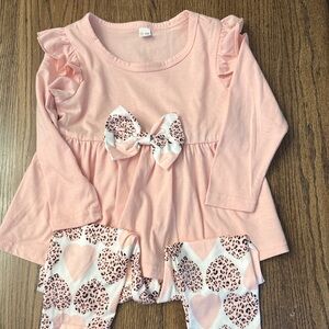 SHEIN Blush Pink Heart Infant Outfit. 2 pc Set.  12-18 months. EUC BI